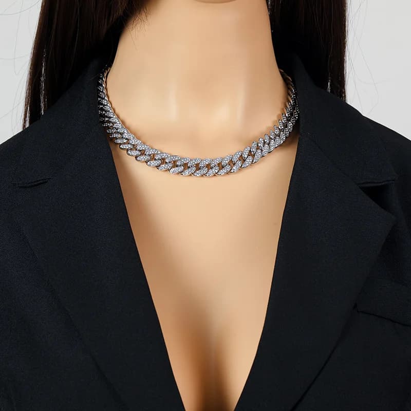 Silberfarbene dicke Cuban-Kette für Damen