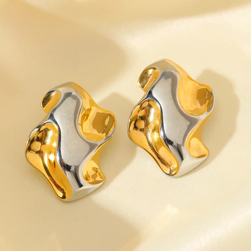 Geometrische C-förmige Zirkonia Stecker Ohrringe