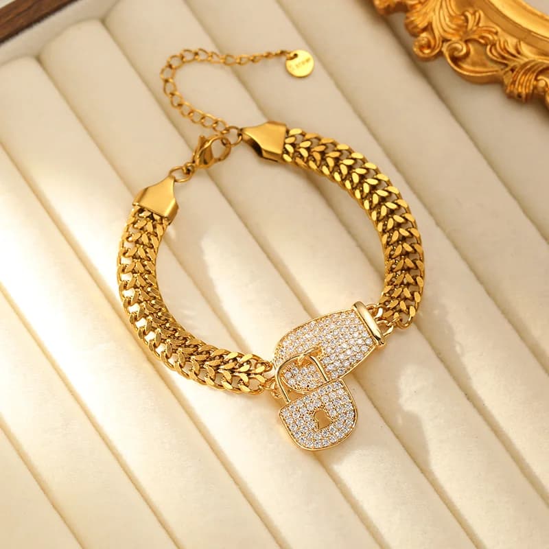 Edelstahl-Armband mit Strass-Schloss-Charm