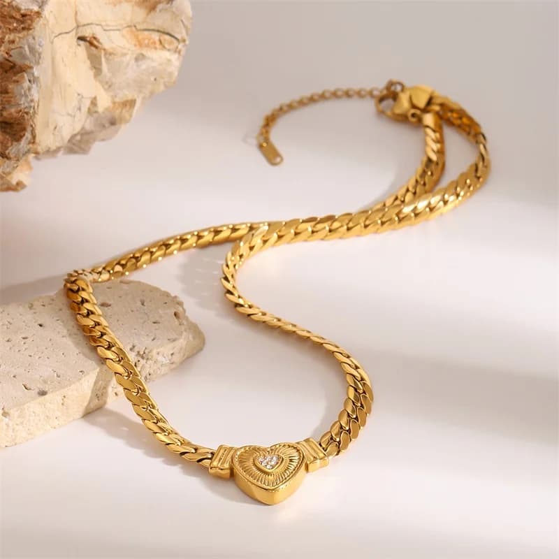 Goldene Herz-Choker-Halskette