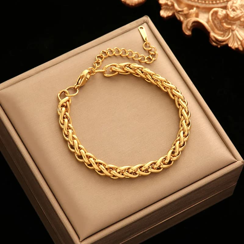 Schmuckset mit Halskette (Collar) und Armband, 18K vergoldet