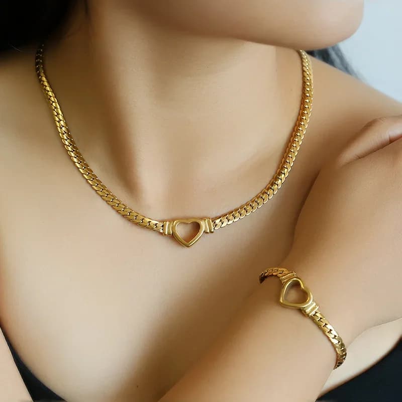 316L Edelstahl Hollow Heart Halsketten-Armband-Set