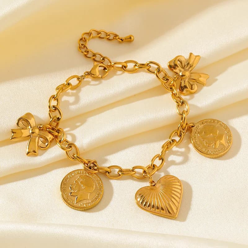 Goldene Sonne-Mond-Seestern Charm-Armband
