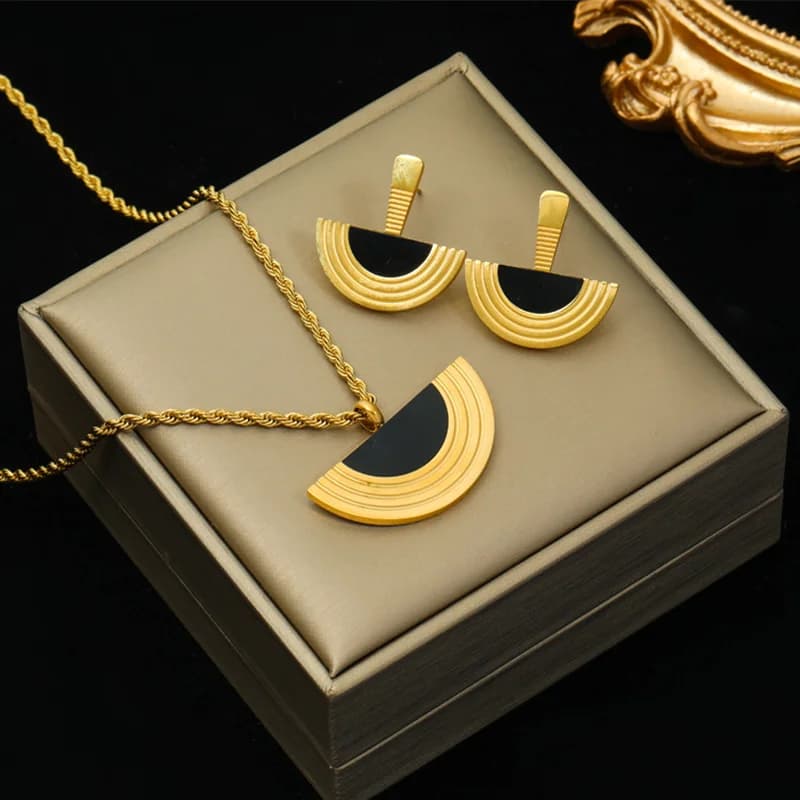 Geometrisches Halbkreis-Anhänger-Halsband und Ohrringe Set