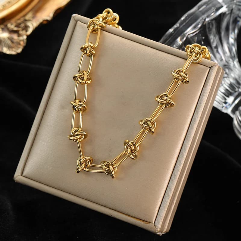 Edelstahl-Halskette mit dicker Gold-Gliederkette