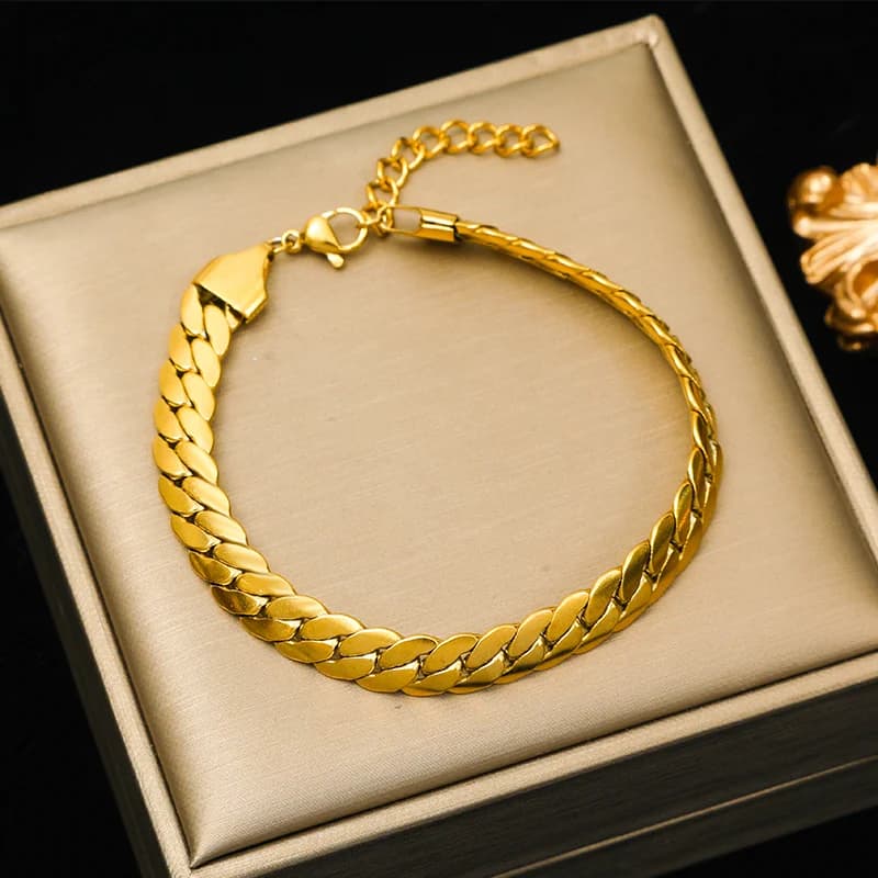 Goldfarbenes Schmuckset: Flache, breite Ketten-Armband & Halskette