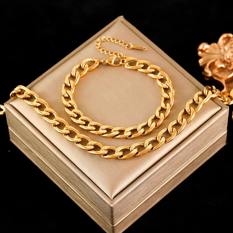 Halsketten- und Armband-Set, 18K vergoldet