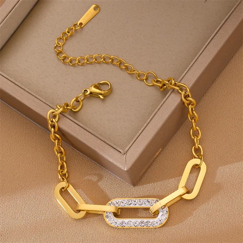 Herringbone-Armband mit Blumen & Perlen-Charm, 18K Gold