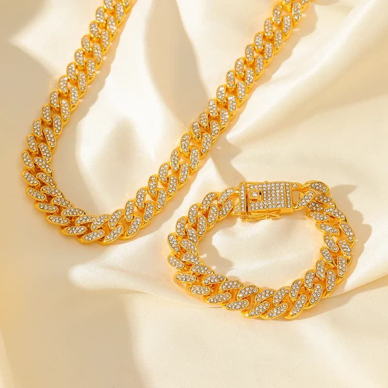 316L Edelstahl vergoldetes Schmuckset mit Zirkonia Kette (Halskette & Armreif)